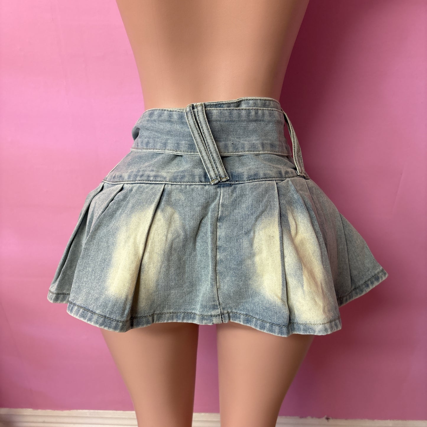 Hot Girl Mini Skirt